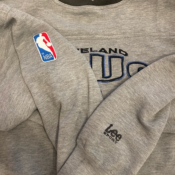 Lee Gray Cleveland Cavs Crewneck Sweater - Picture 2 of 2